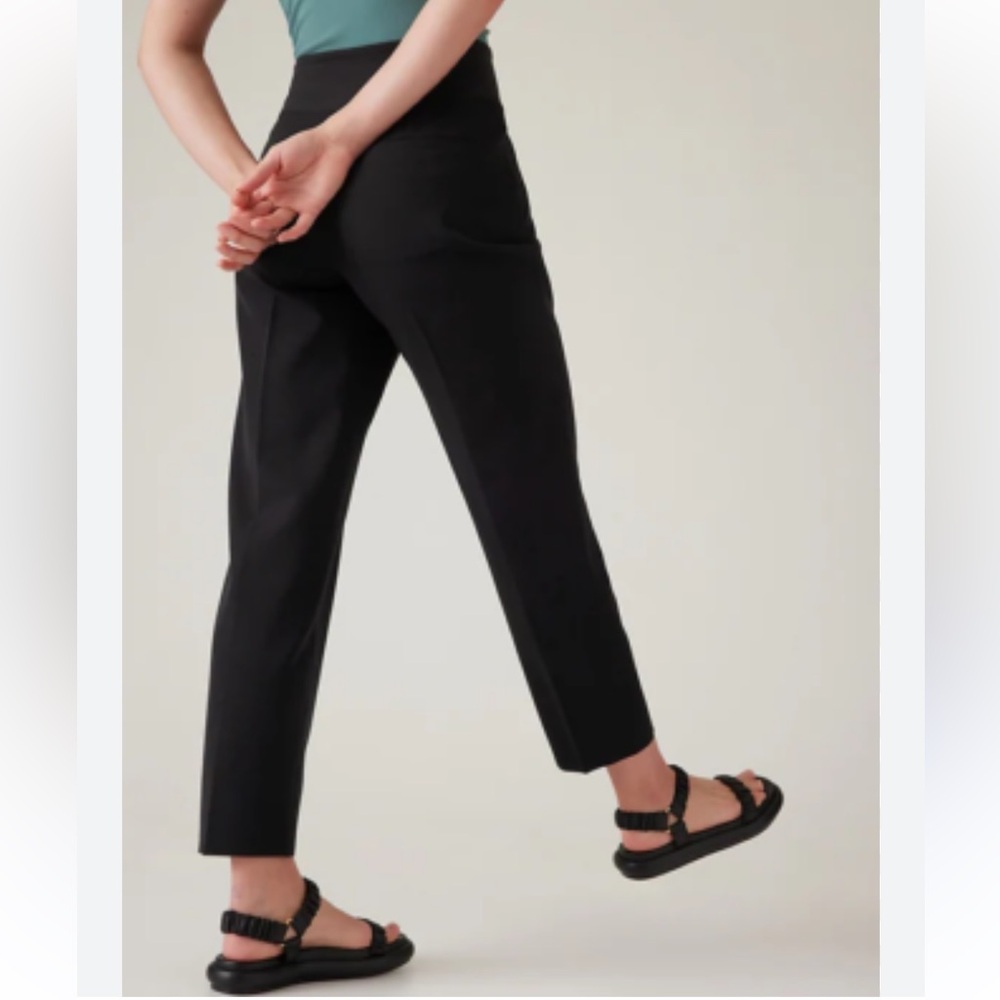 Athleta Endless High Rise Black Pants  Women’s Size 10